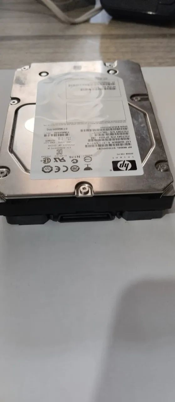 HD 600 giga ST3600057FC temos mais de 100 peças - Foto 3