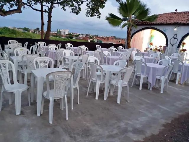 Aluguel de Mesas e Cadeiras para Festas e Eventos - Foto 3