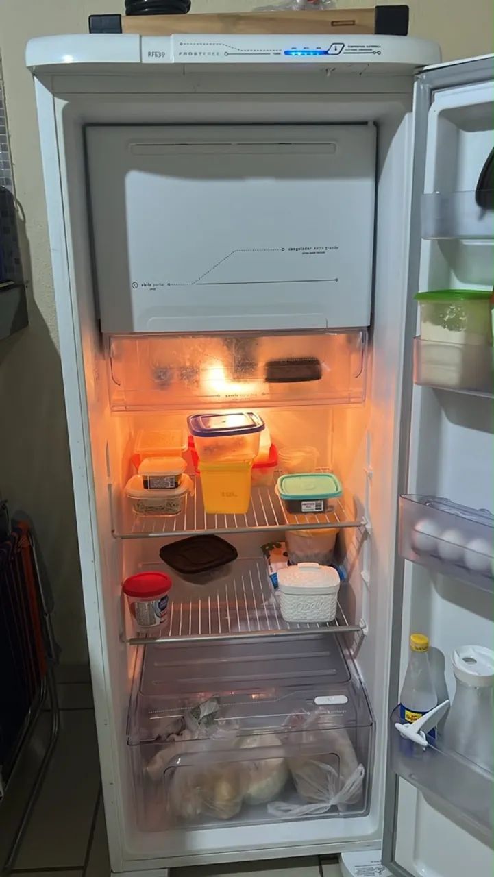 Geladeira Eletrolux  - Foto 4