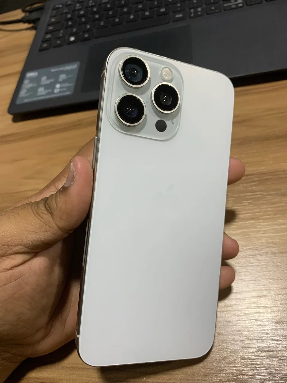 IPHONE 15 PRO MAX 1T de armazenamento  - Foto 2