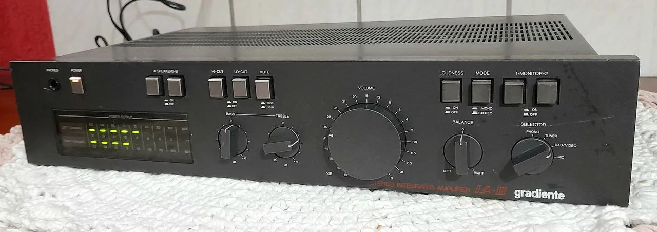 Amplificador GRADIENTE IA-II  - Foto 3