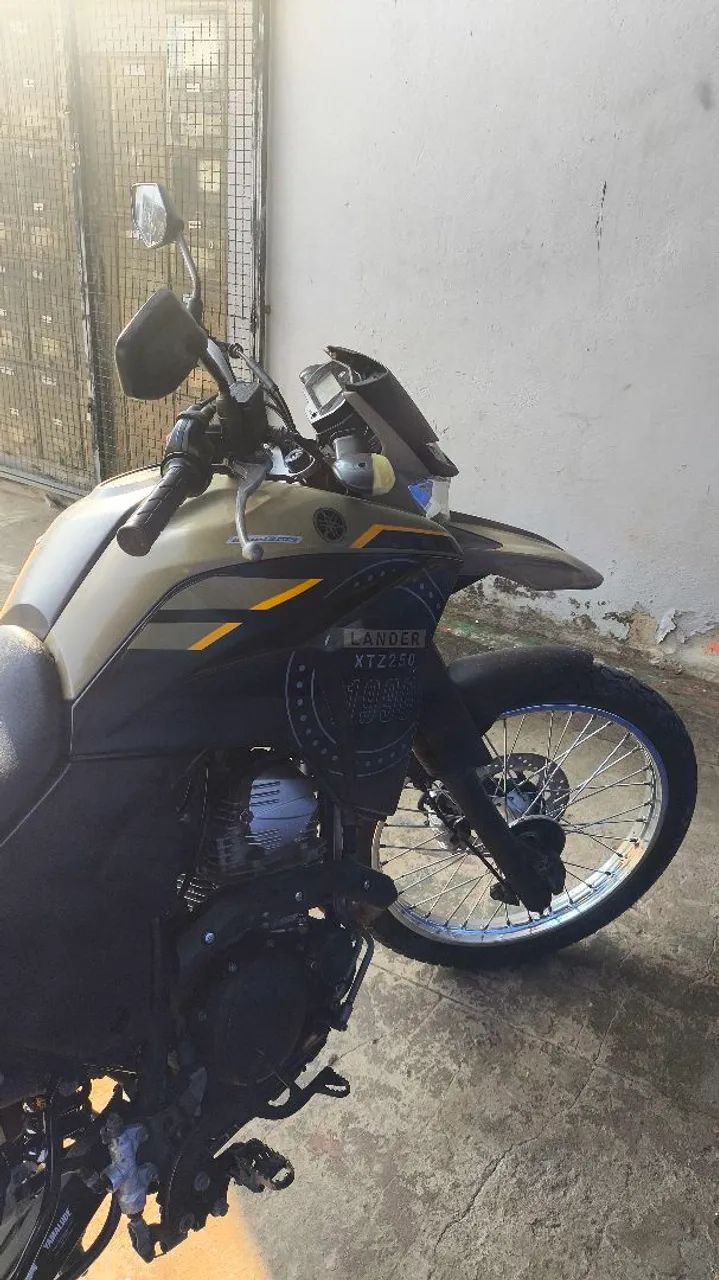 XTZ Lander 23/23 - Foto 2