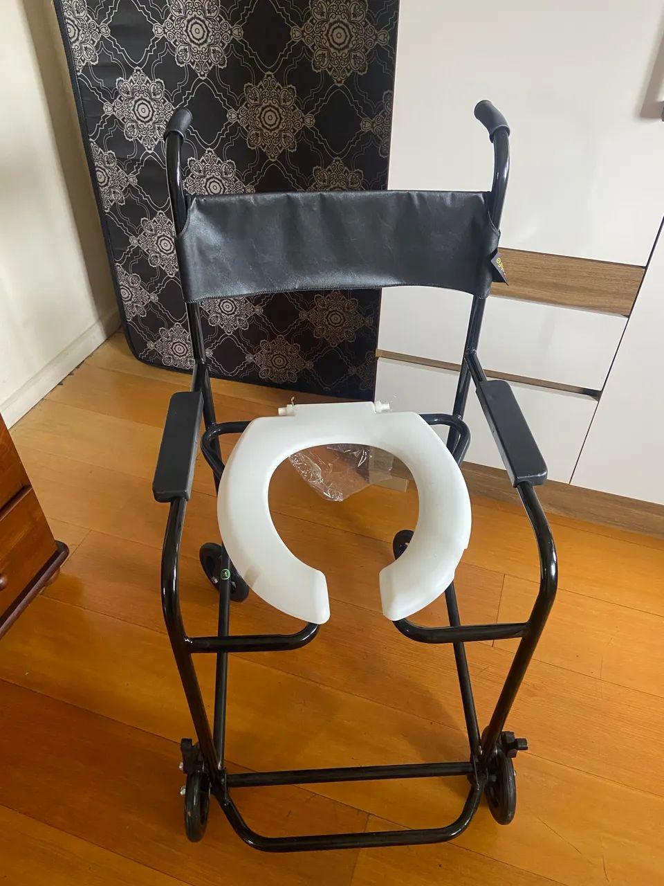 Cadeira de banho  - Foto 3