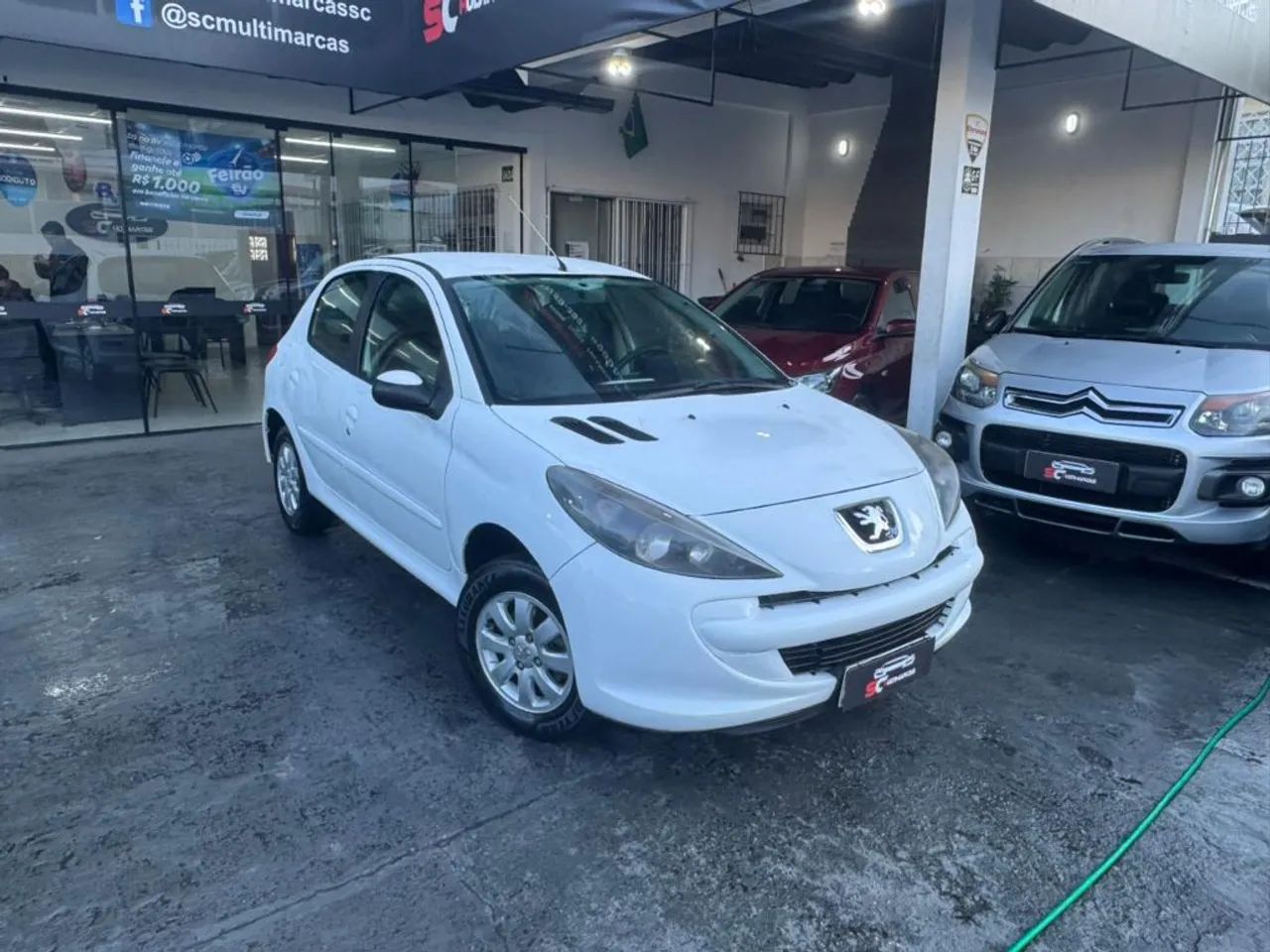 Peugeot 207 Active 1.4 Flex 8V 5P 2015 - Foto 2
