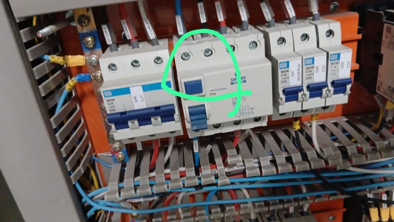 Eletricista 24 horas  - Foto 2