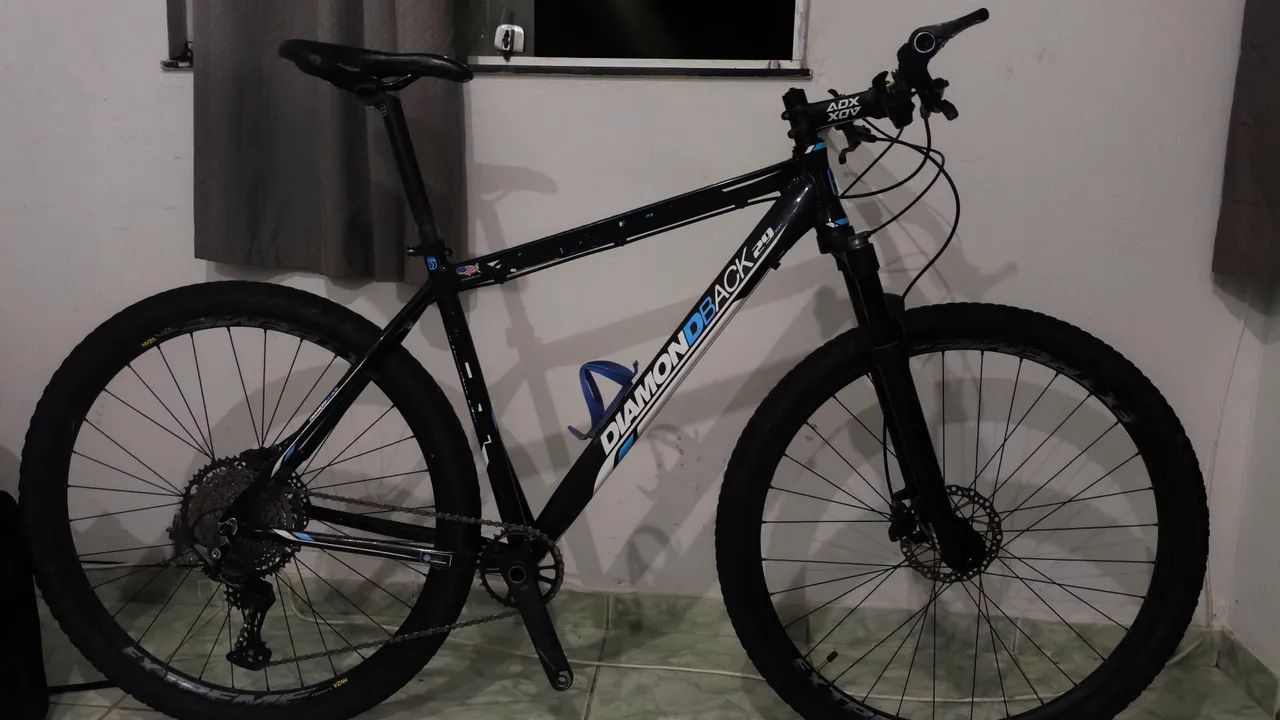 Vendo MTB aro 29 quadro 20