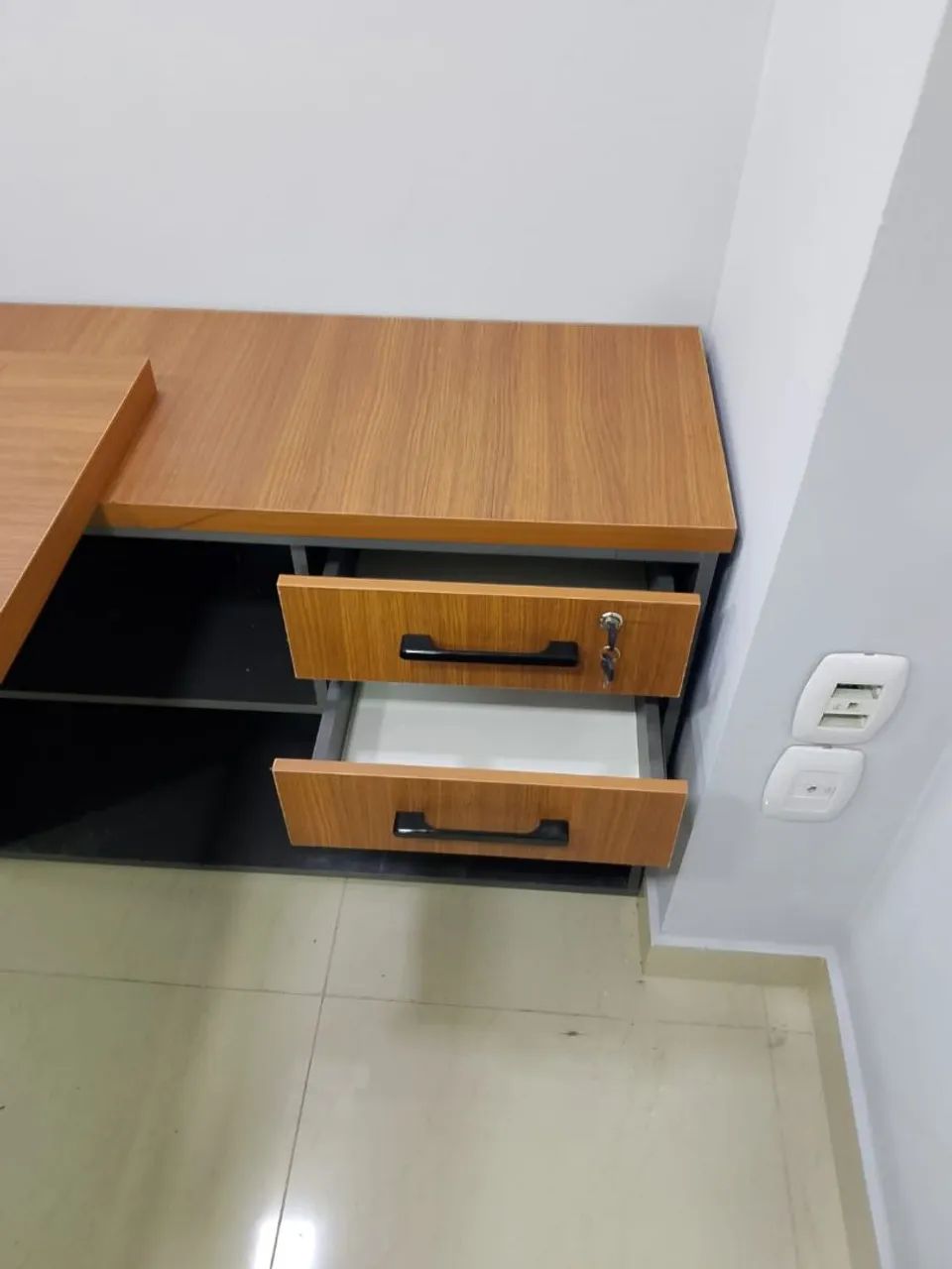 Mesa de escritório  - Foto 4