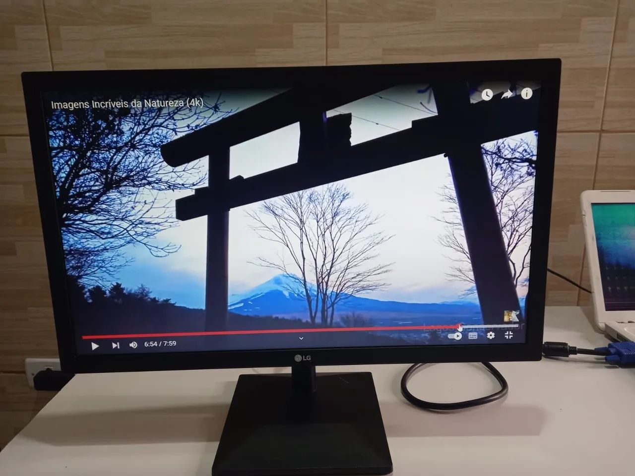 Monitor LG 20 polegadas led entradas HDMI e VGA usado!!! - Foto 2