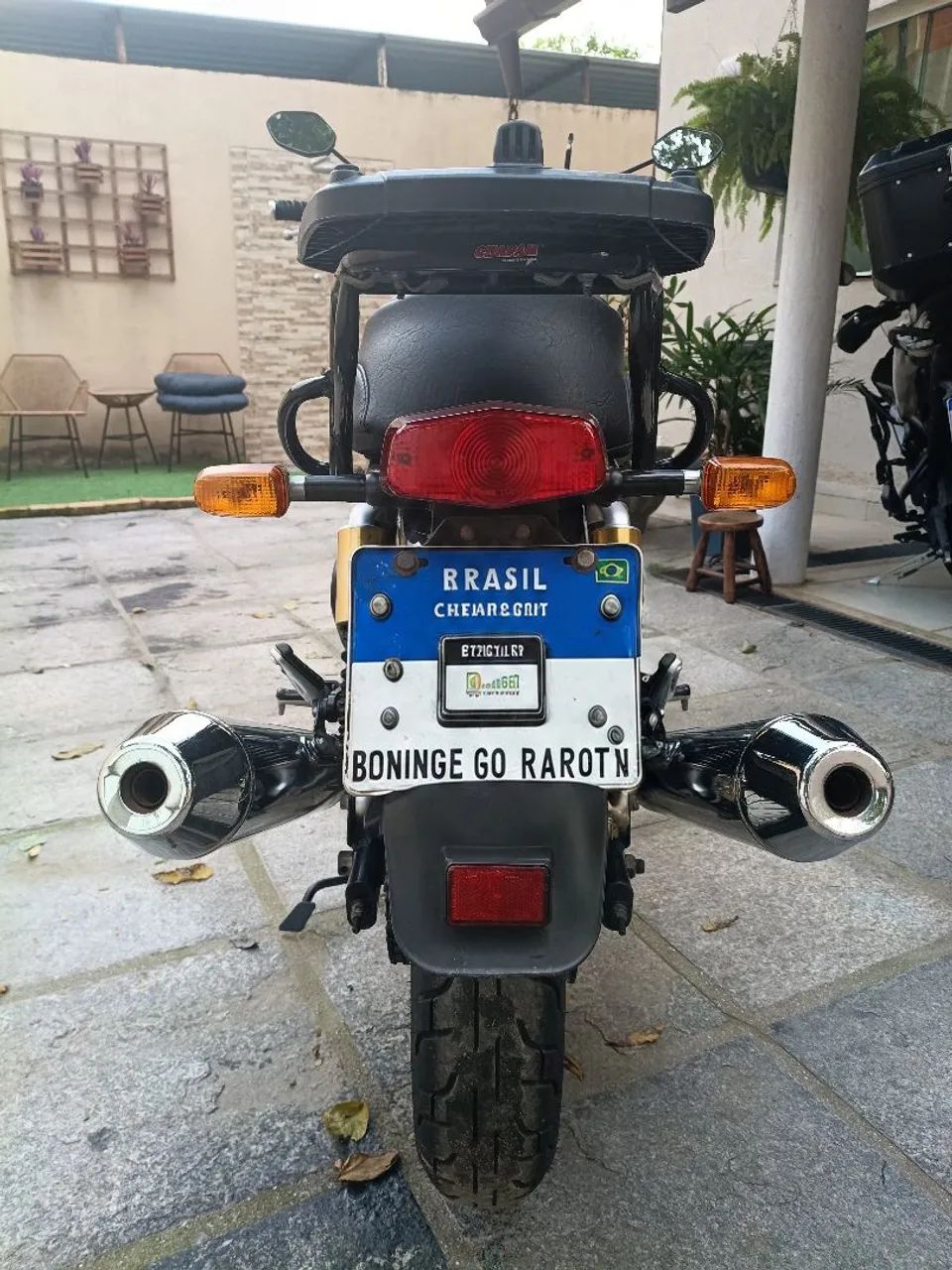 Royal Enfild Interceptor 650 - Foto 5