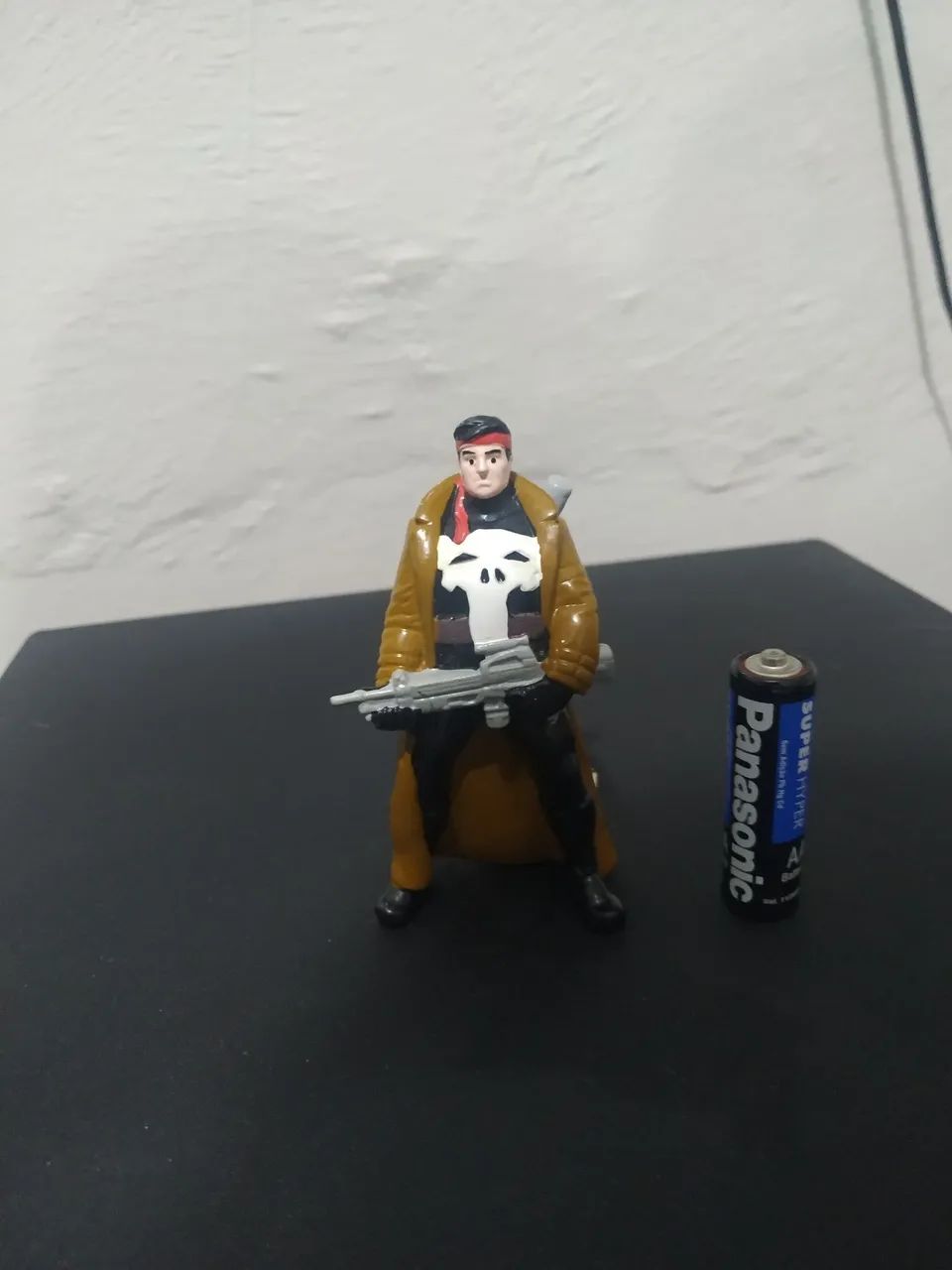 Boneco justiceiro 