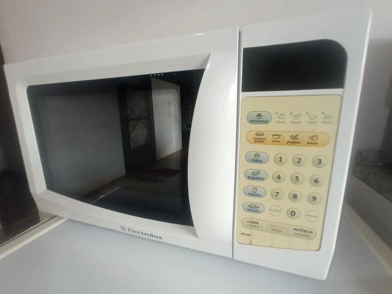 MICROONDAS ELECTROLUX 20 LITROS 