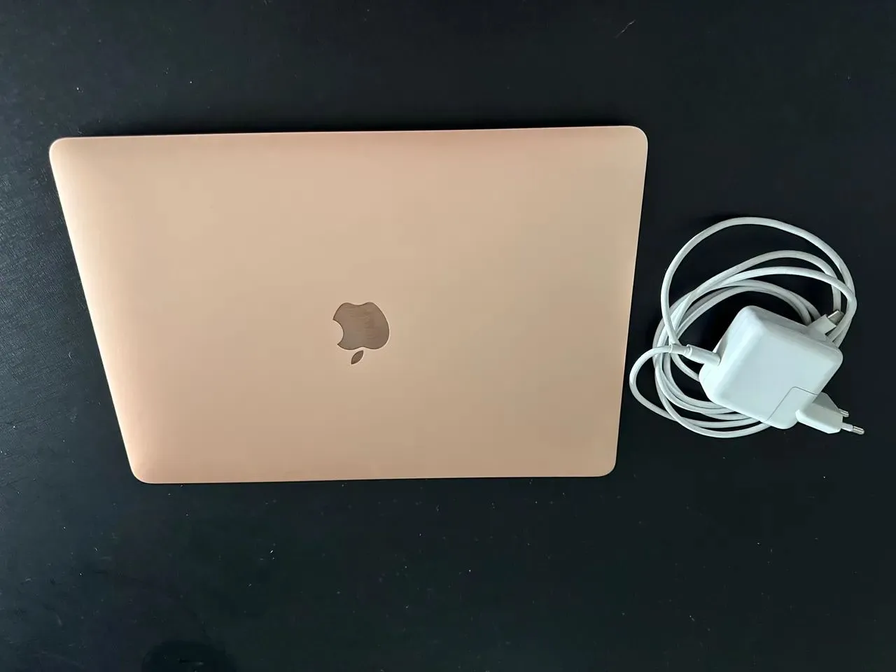 macbook air 2020