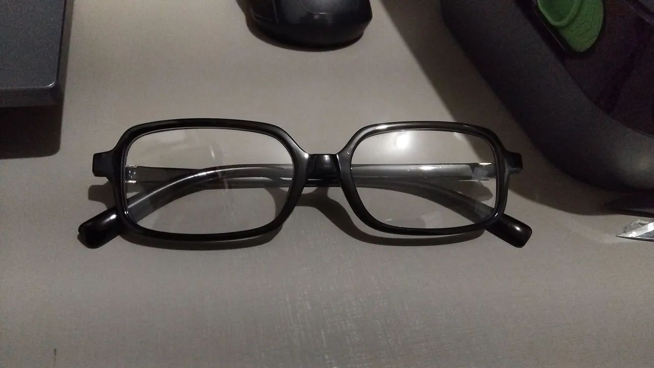 Oculos de Sol armação  retangular  vintage - Foto 3