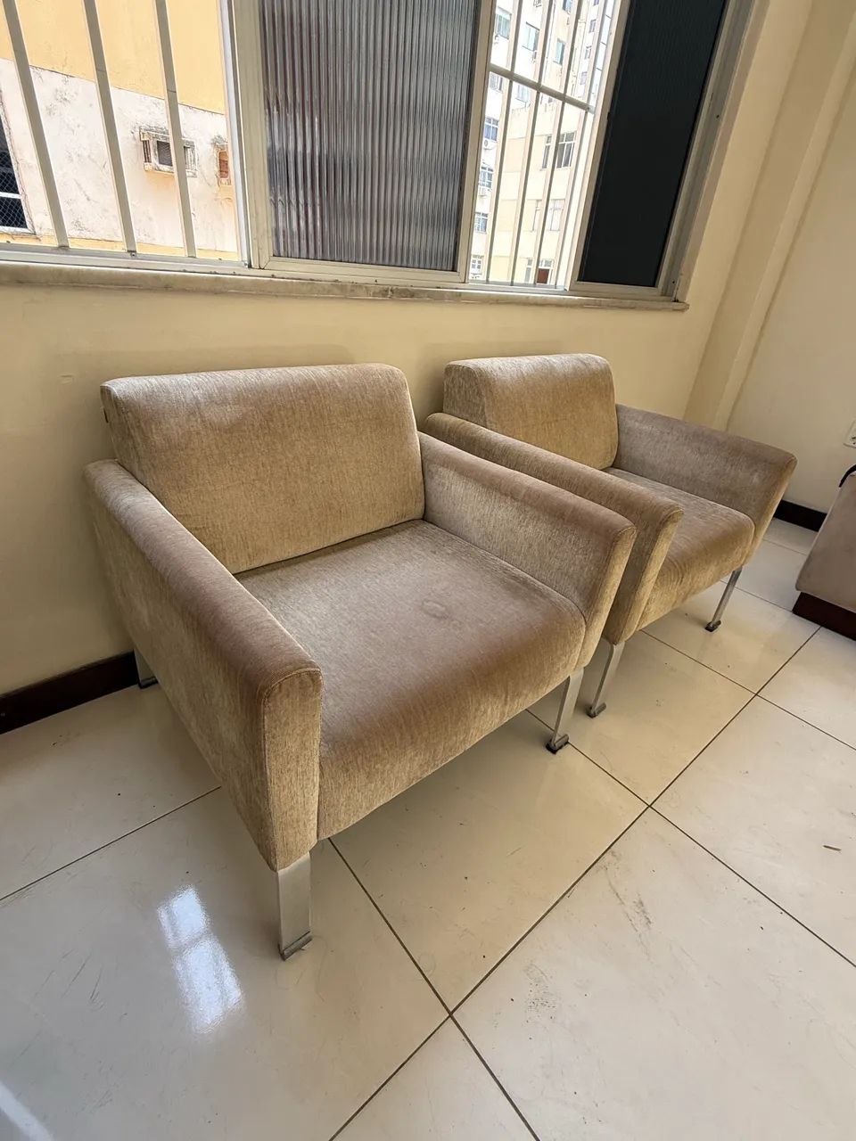 PAR DE POLTRONAS À VENDA  - Foto 4