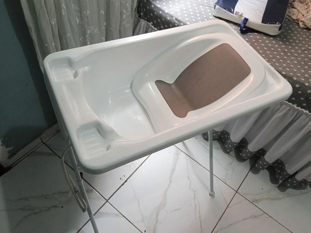 Banheira com suporte 