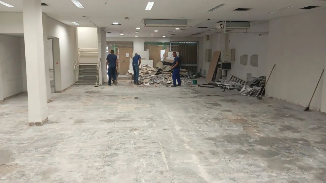 Preciso de pedreiros e ajudante