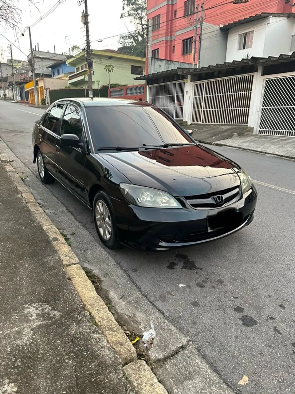 Honda Civic CIVIC SEDAN LXL 1.7 16V 130CV MEC 4P 2005