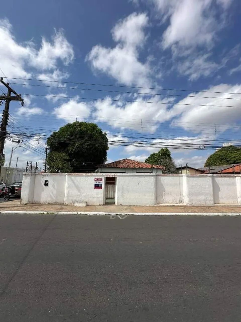 Casa Comercial para Aluguel com 582,90 m² no Morada do Sol