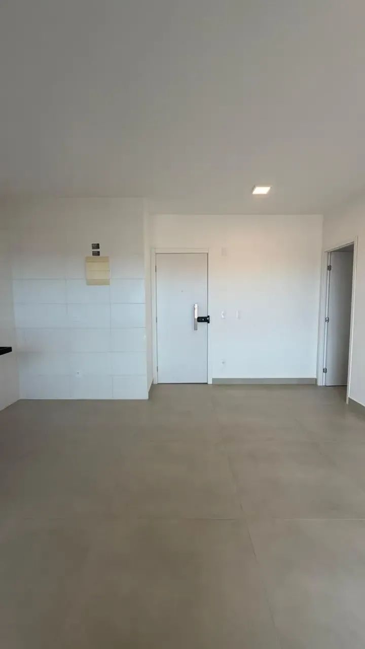 Alugo apartamento no Sensia com 2/4