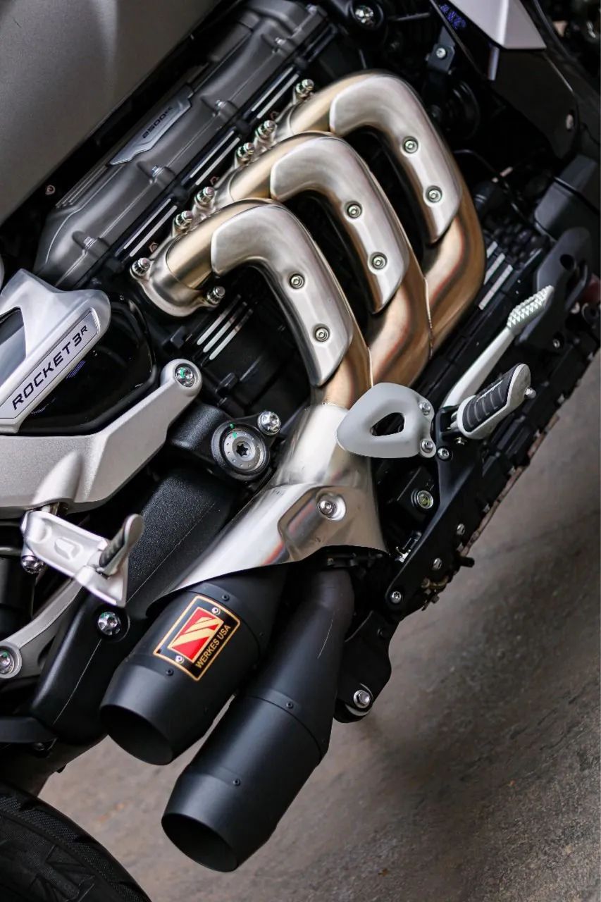 Vende-se Rocket III R  - Foto 2