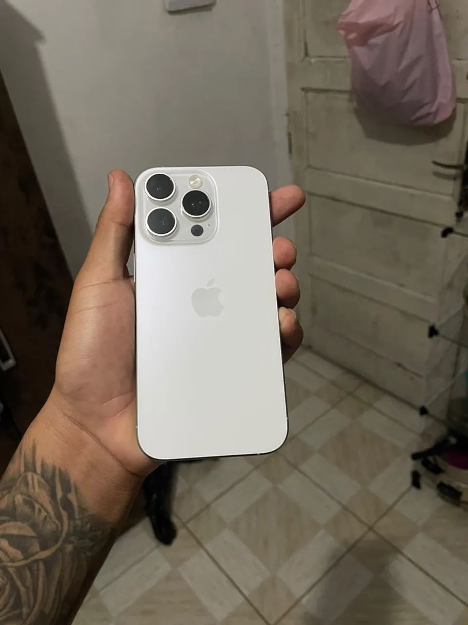 iPhone 16 pro 
