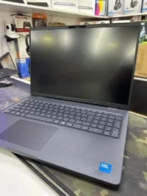 Notebook Dell Pro 16 - Foto 4