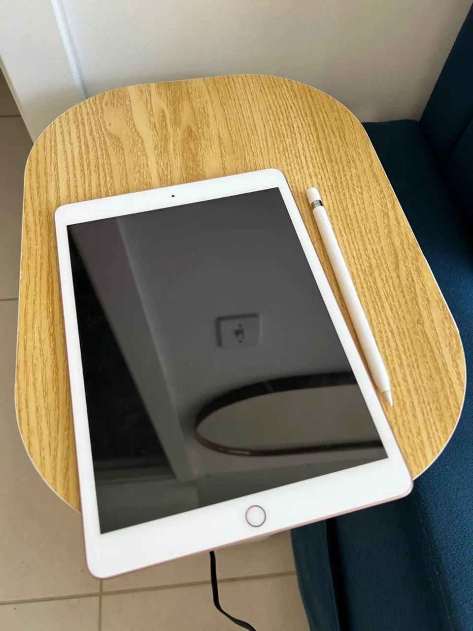 iPad 8ª geração 32GB + Apple Pencil de 1ª geração / iniciado março