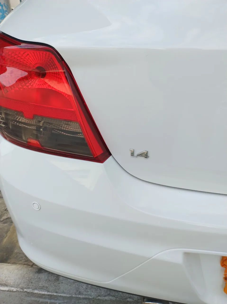 Chevrolet Onix Hatch LT 1.4 8V Flex Power Mec. 4P 2015 - Foto 3