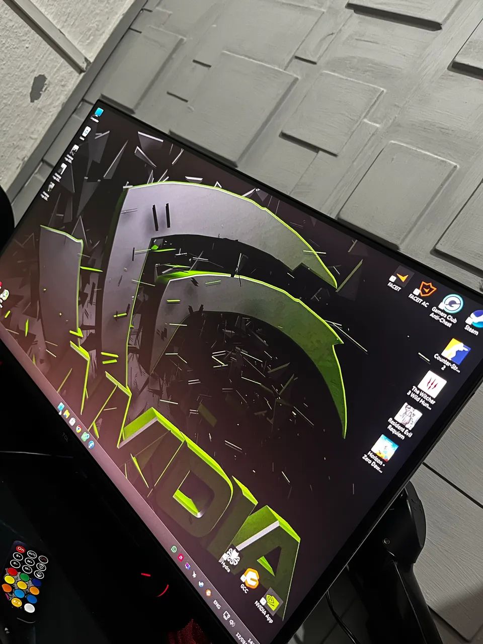 Monitor TCL mini led 300hz full hd 1m/s