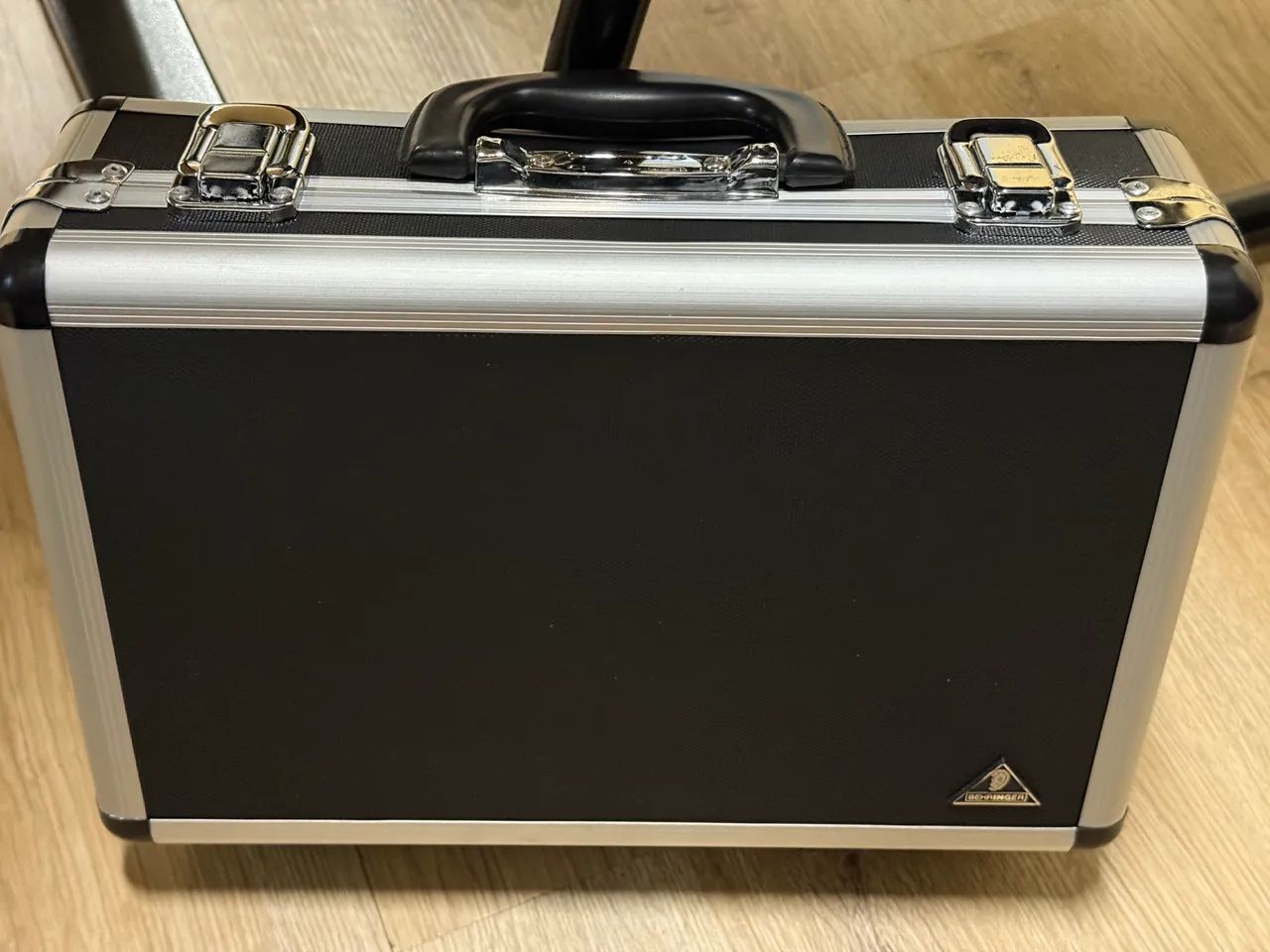 Microfone Profissional Behringer B1 - Novo - Foto 5