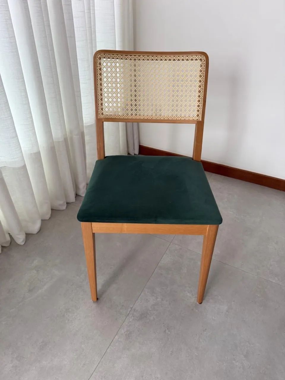 Conjunto de 4 cadeiras 