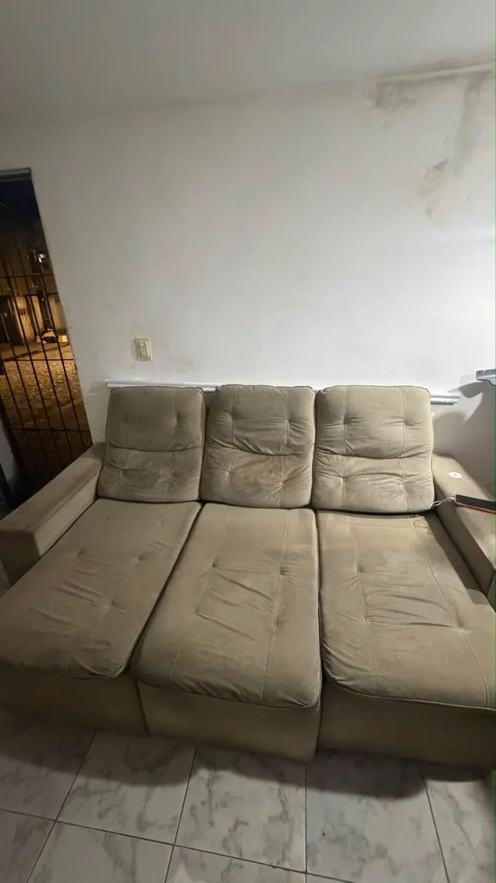 Sofá retrátil 