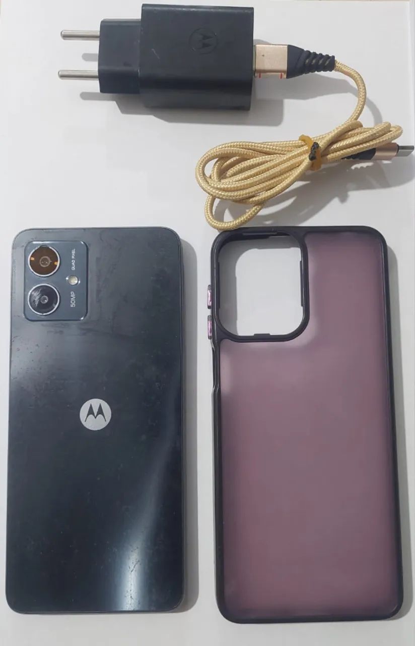Celular usado Moto G14 com 4GB de memória RAM e 128GB de armazenamento - Foto 2
