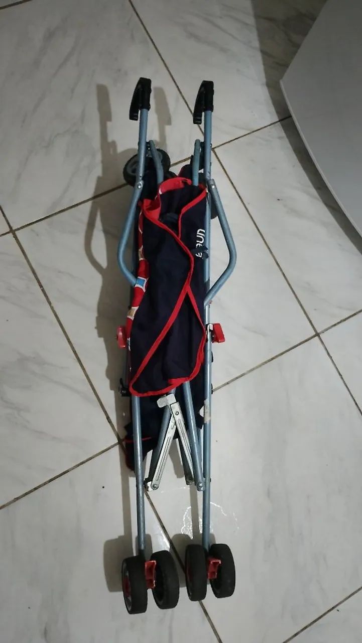 Carrinho de bebê 