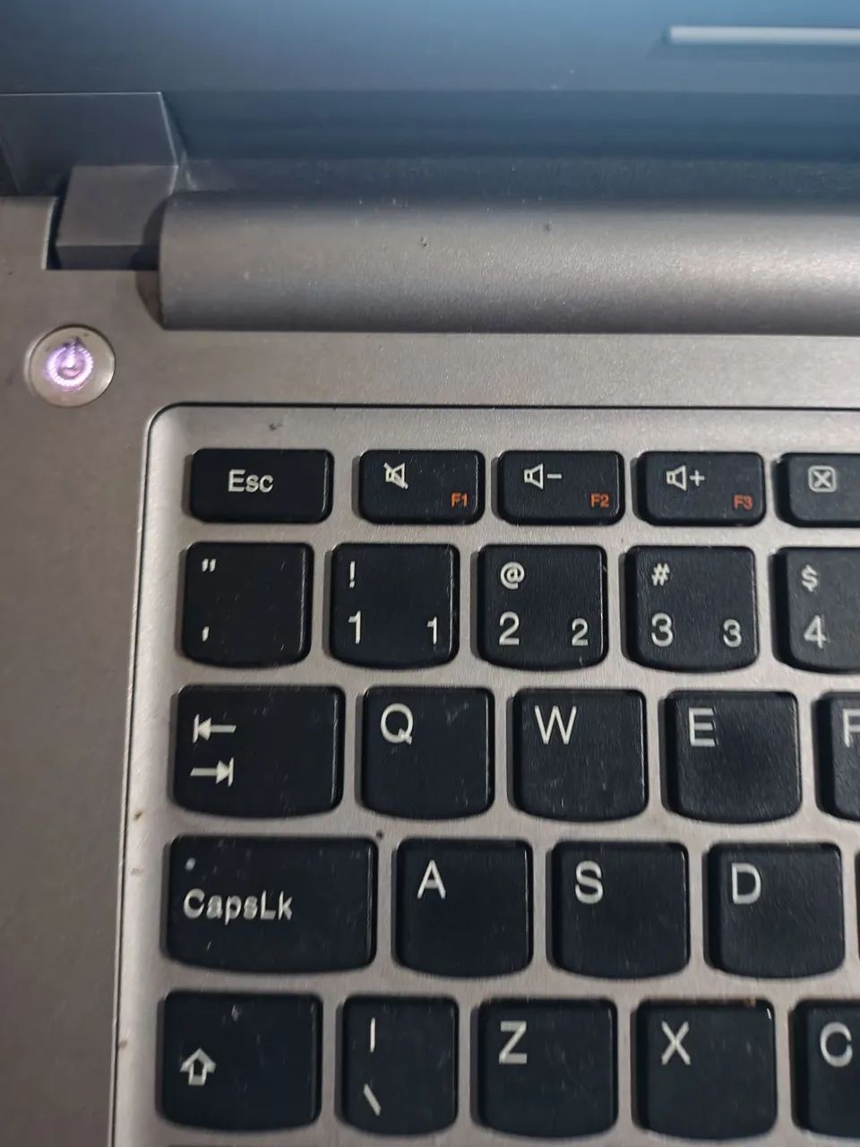 Notebook Lenovo  - Foto 2