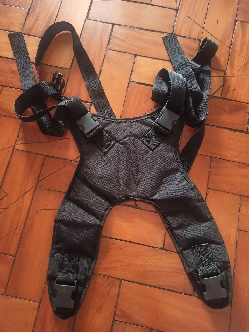 Cinto torácico para cadeira de rodas