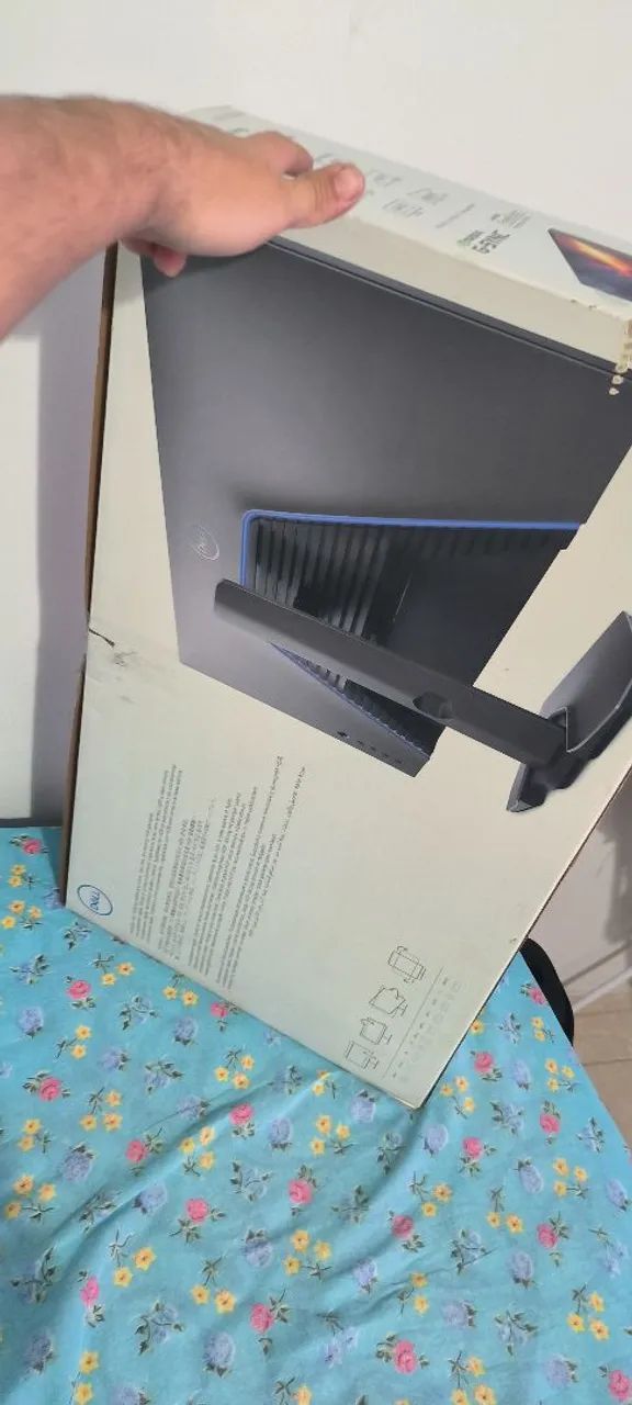 Monitor DELL 27 polegadas IPS 