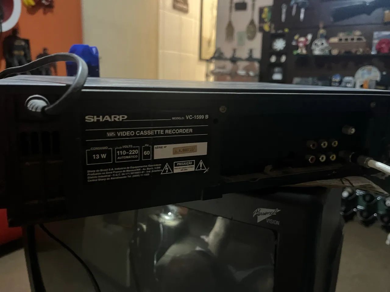 videocassete (VCR) da marca Sharp funcionando  - Foto 3