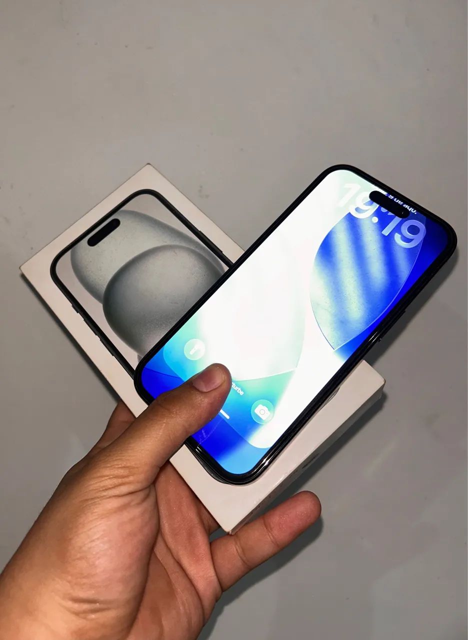 iPhone 15 128 gb
