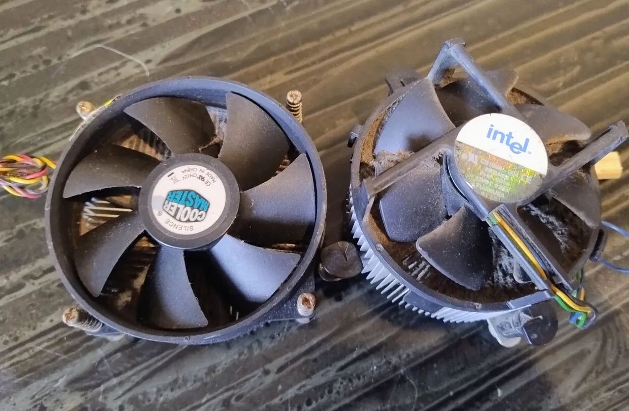 Dois computadores e peças. - Foto 4