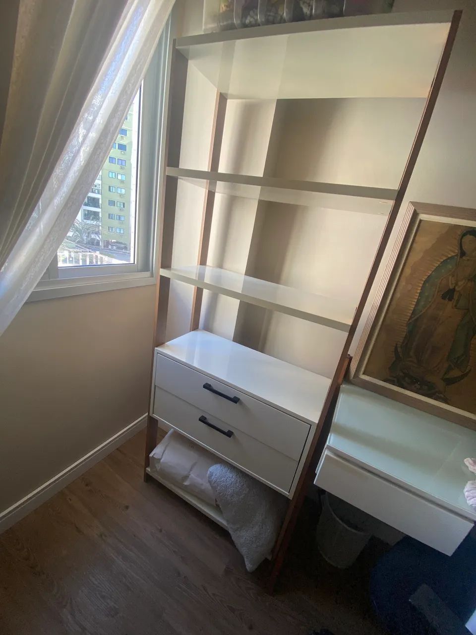 Estante Quarto