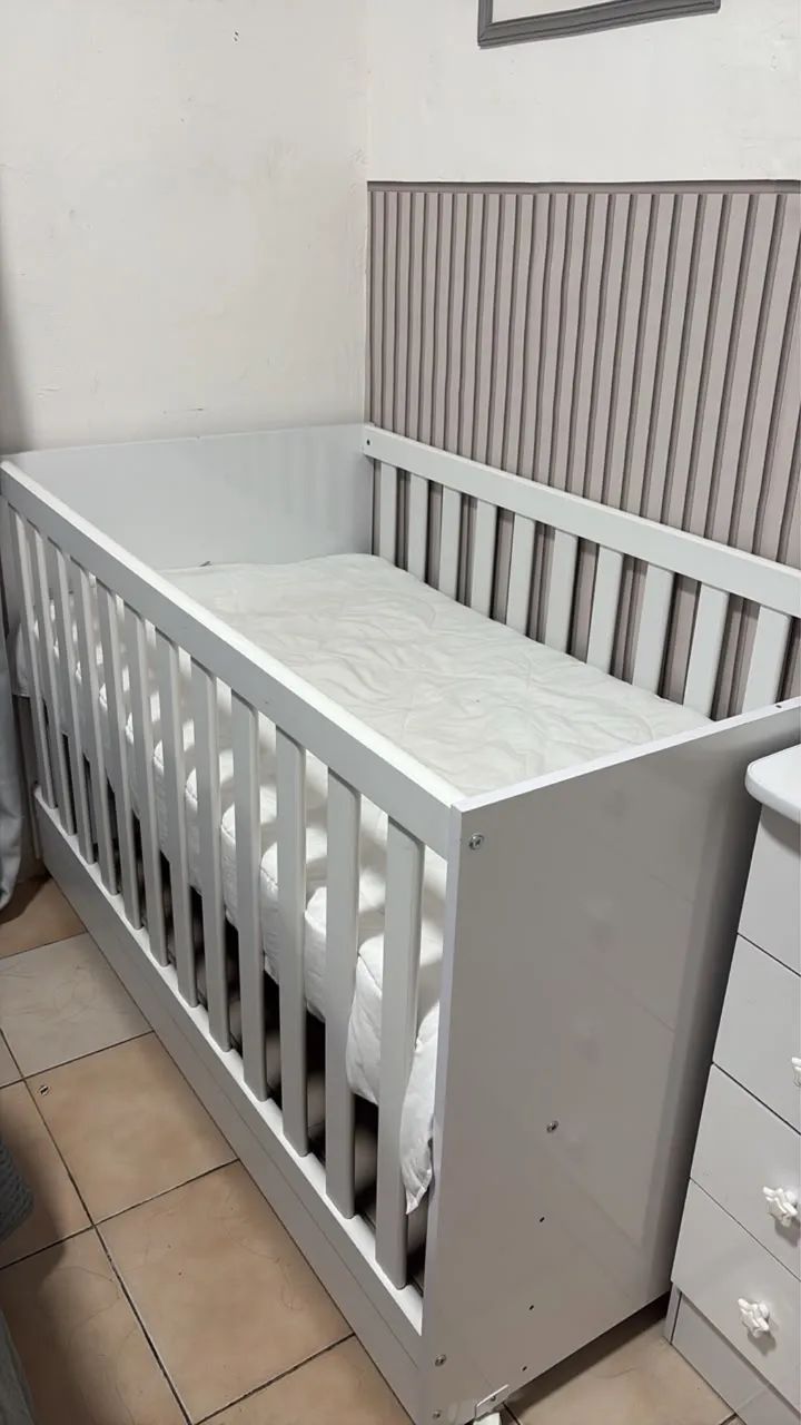 cômoda e berço bebê  - Foto 2