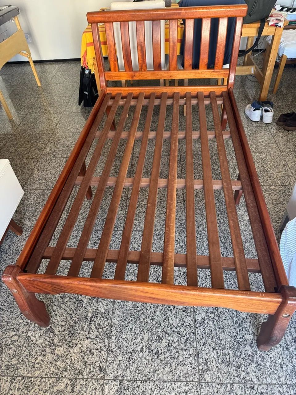 Cama de solteiro com colchão  - Foto 2