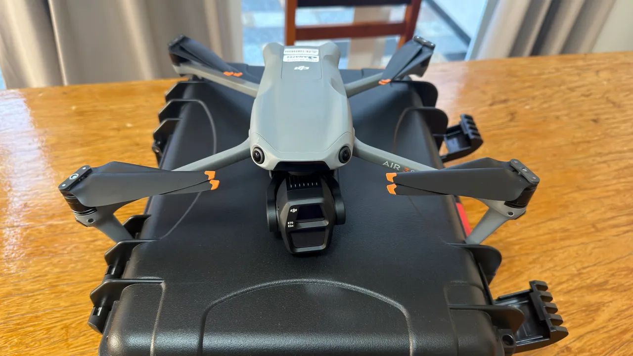 DJI AIR 3s - Foto 3