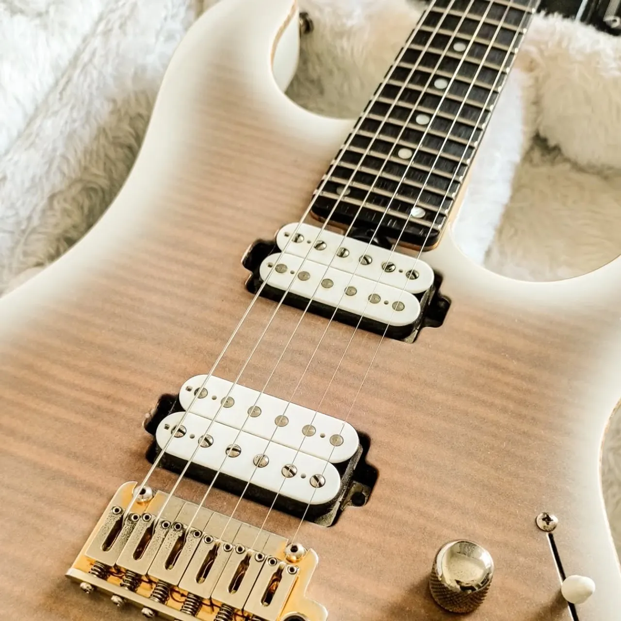 Guitarra Edwards by ESP E-LP 98 LTC Japonesa (7.999 só esse mês
