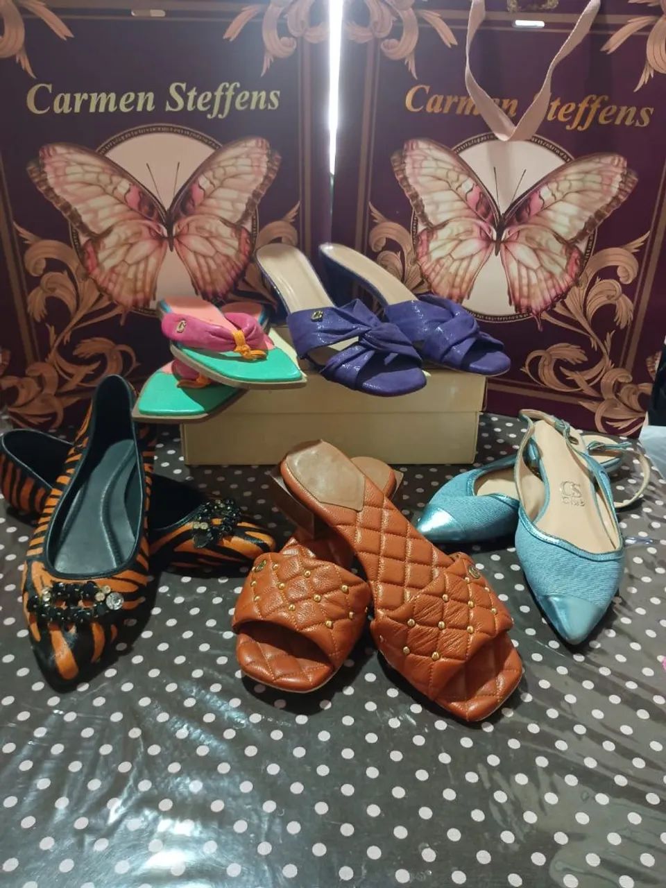 Promoção, vendo 5 pares de sapato da Cármen steffens - Foto 2