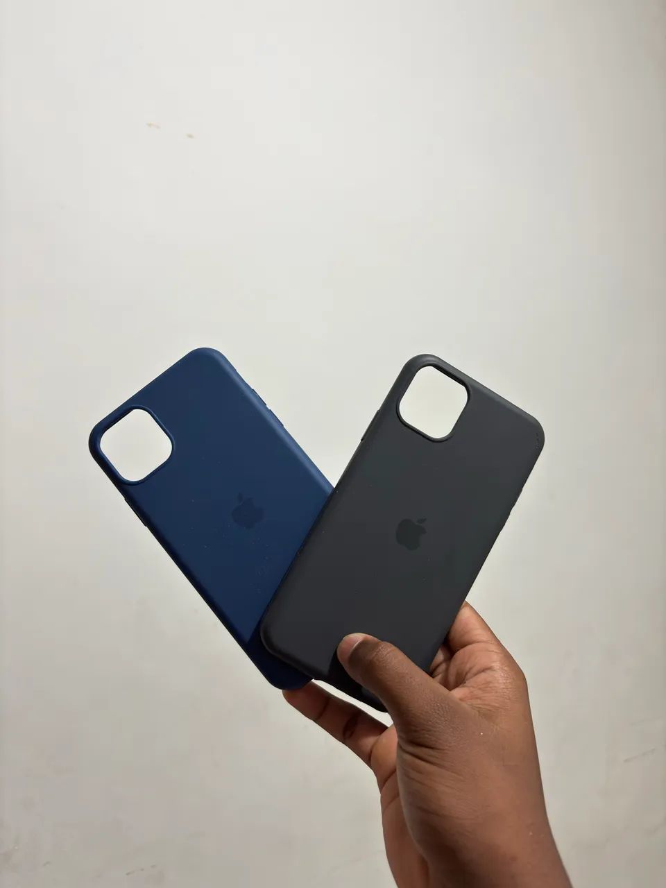 Capinhas de iPhone 11 Pro Max pra vender rápido ? - Foto 4