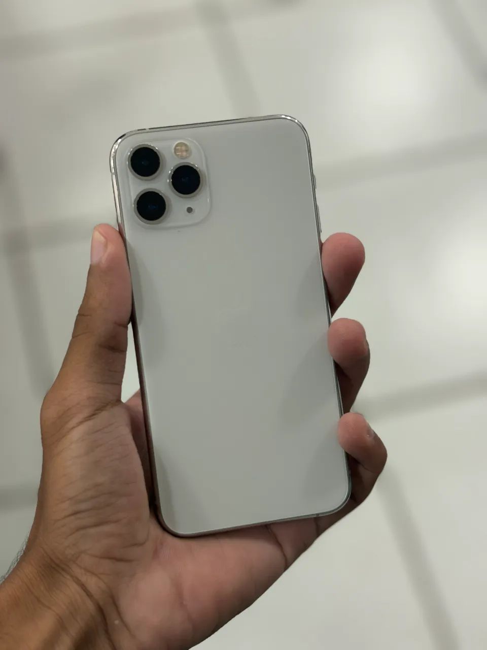 IPHONE 11 Pro com 64GB bateria 81% - Celulares e Smartphones