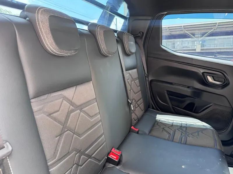 Fiat Strada Volcano 1.3 Flex 8V CD, foto 10 de 10