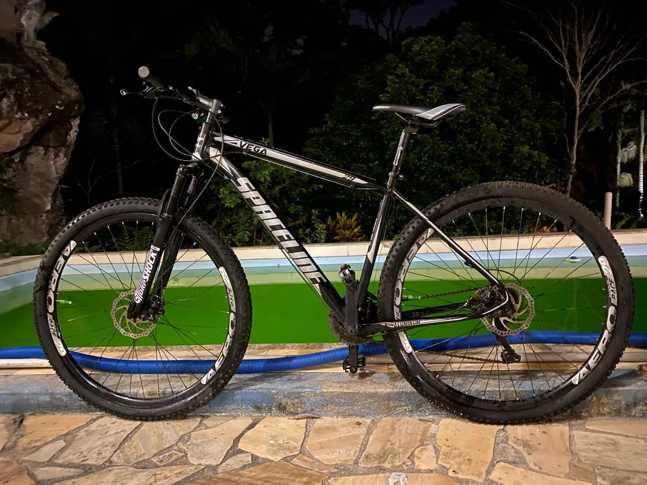 Bicicleta aro 29 - Foto 2